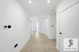 Photo 7- click for photo gallery